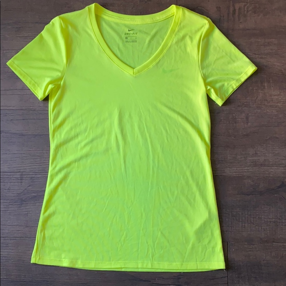 💚NIKE - Neon Green Dri-Fit Tshirt - Small